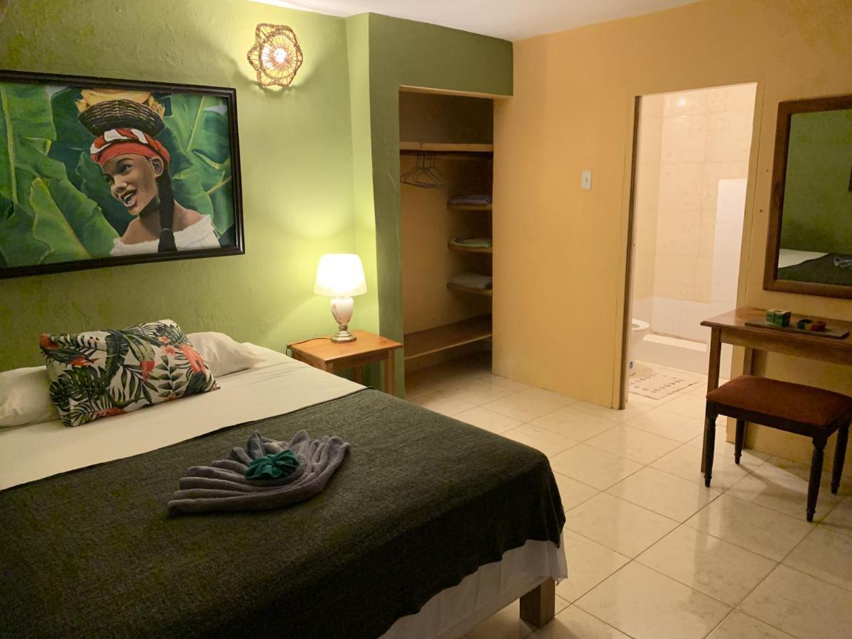 CANJAM Retreat Negril Exterior foto