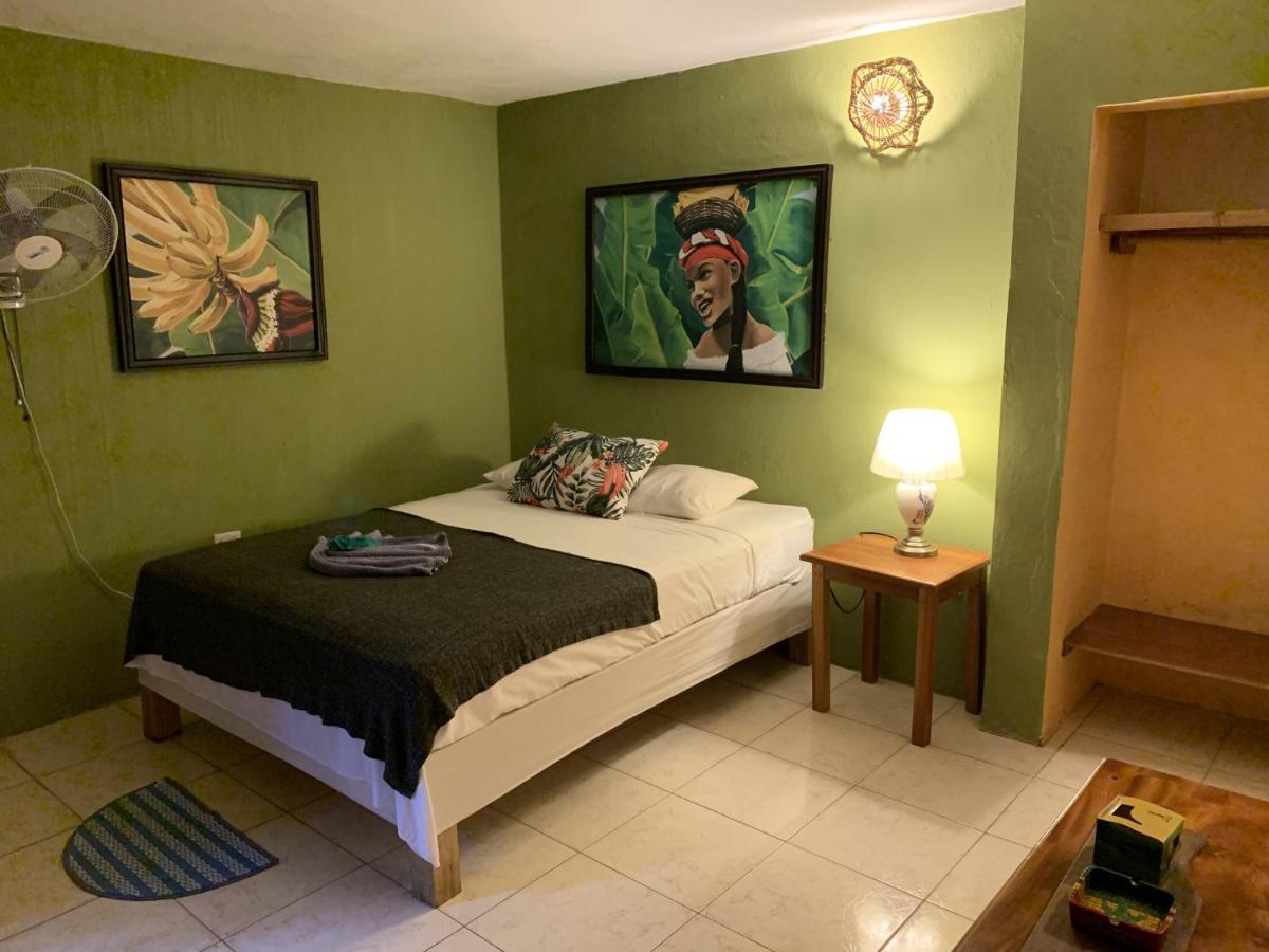 CANJAM Retreat Negril Exterior foto